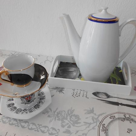 White Rabbit Hall Hotel Podebrady Luaran gambar
