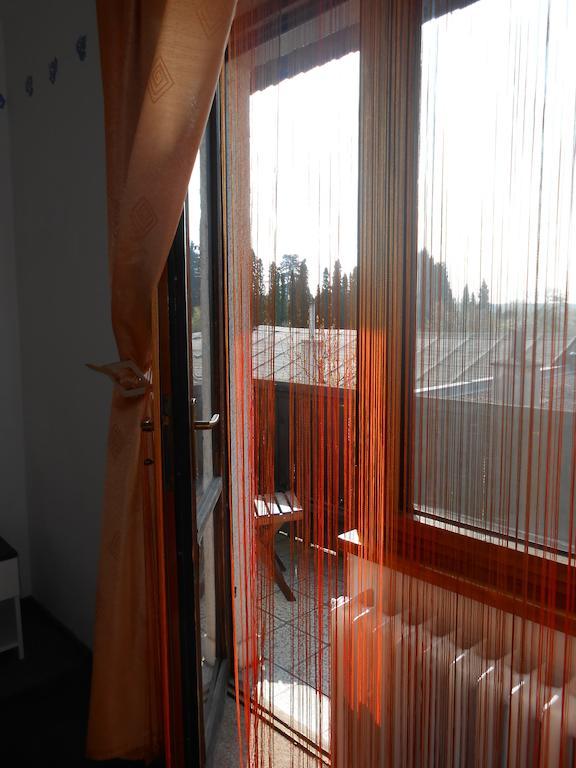 White Rabbit Hall Hotel Podebrady Bilik gambar