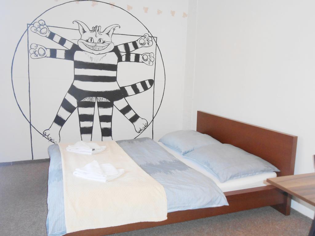 White Rabbit Hall Hotel Podebrady Bilik gambar